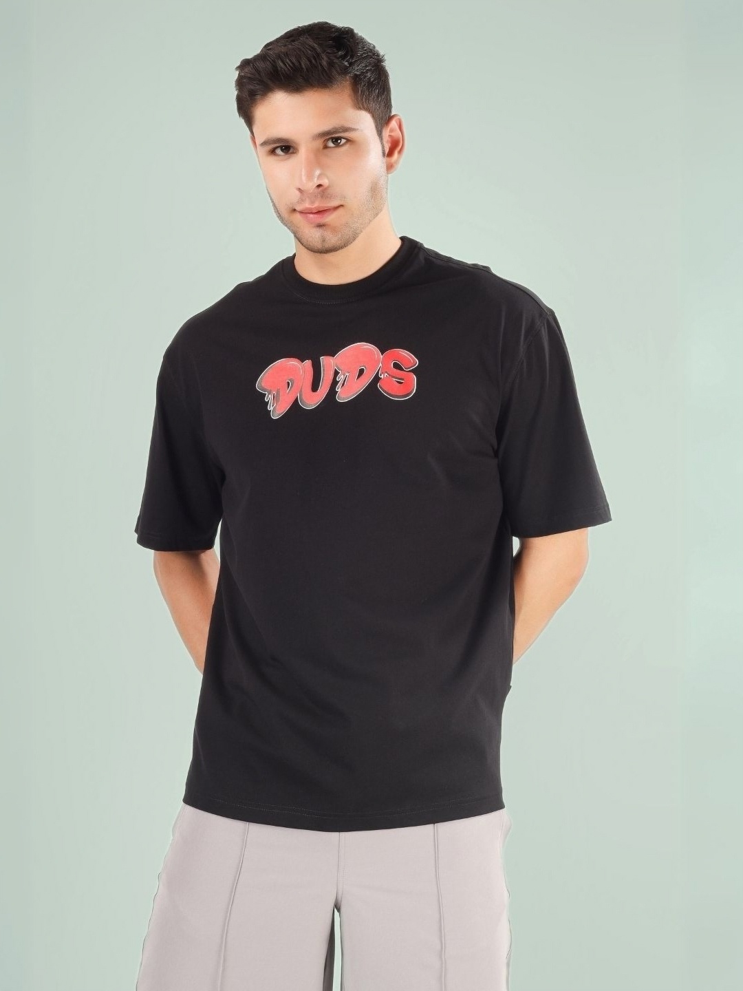 

WEARDUDS Men Printed Over-Sized Raw Edge T-shirt, Black