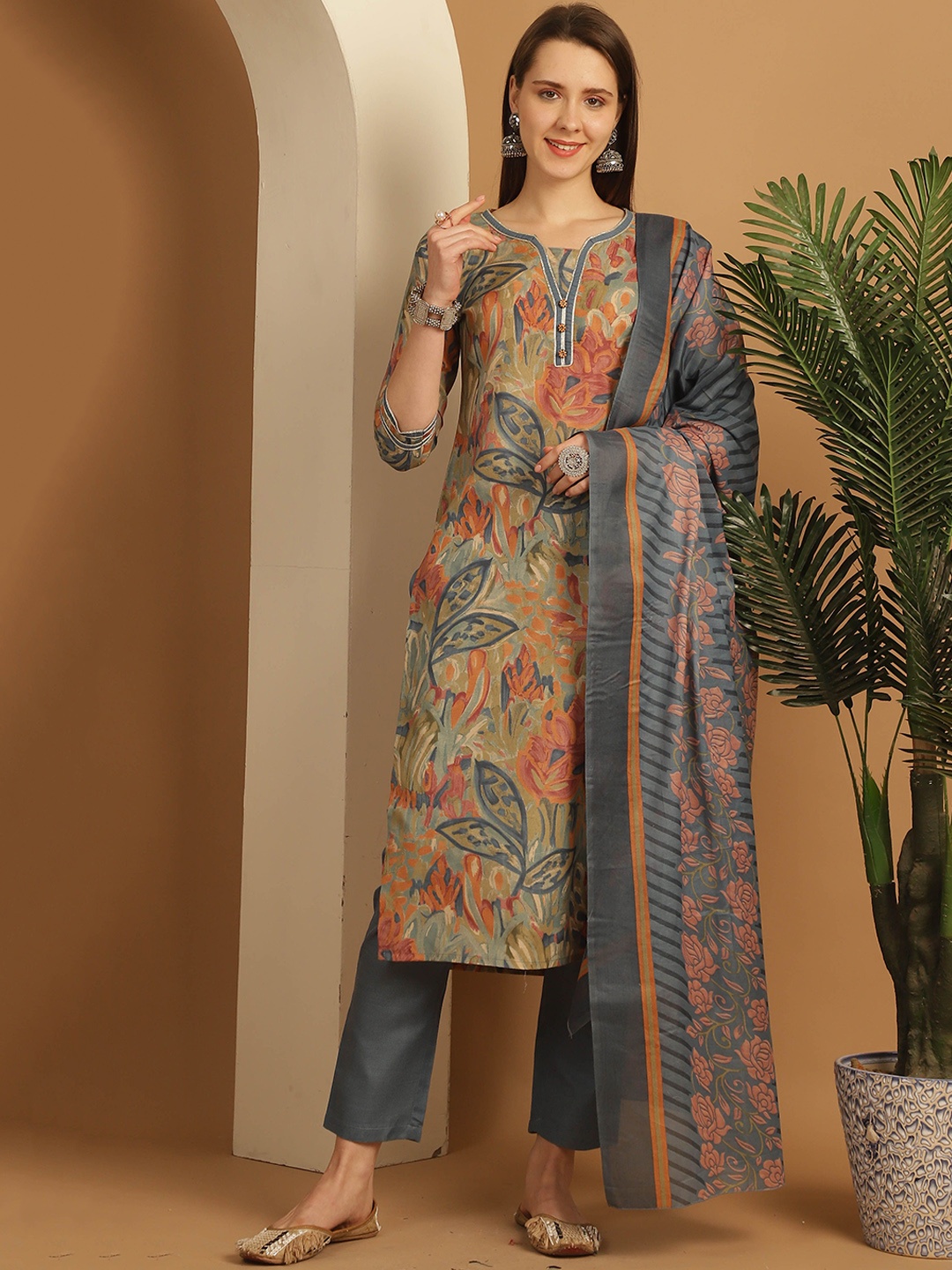 

KALINI Floral Printed Regular Straight Kurta With Trousers & Dupatta, Grey