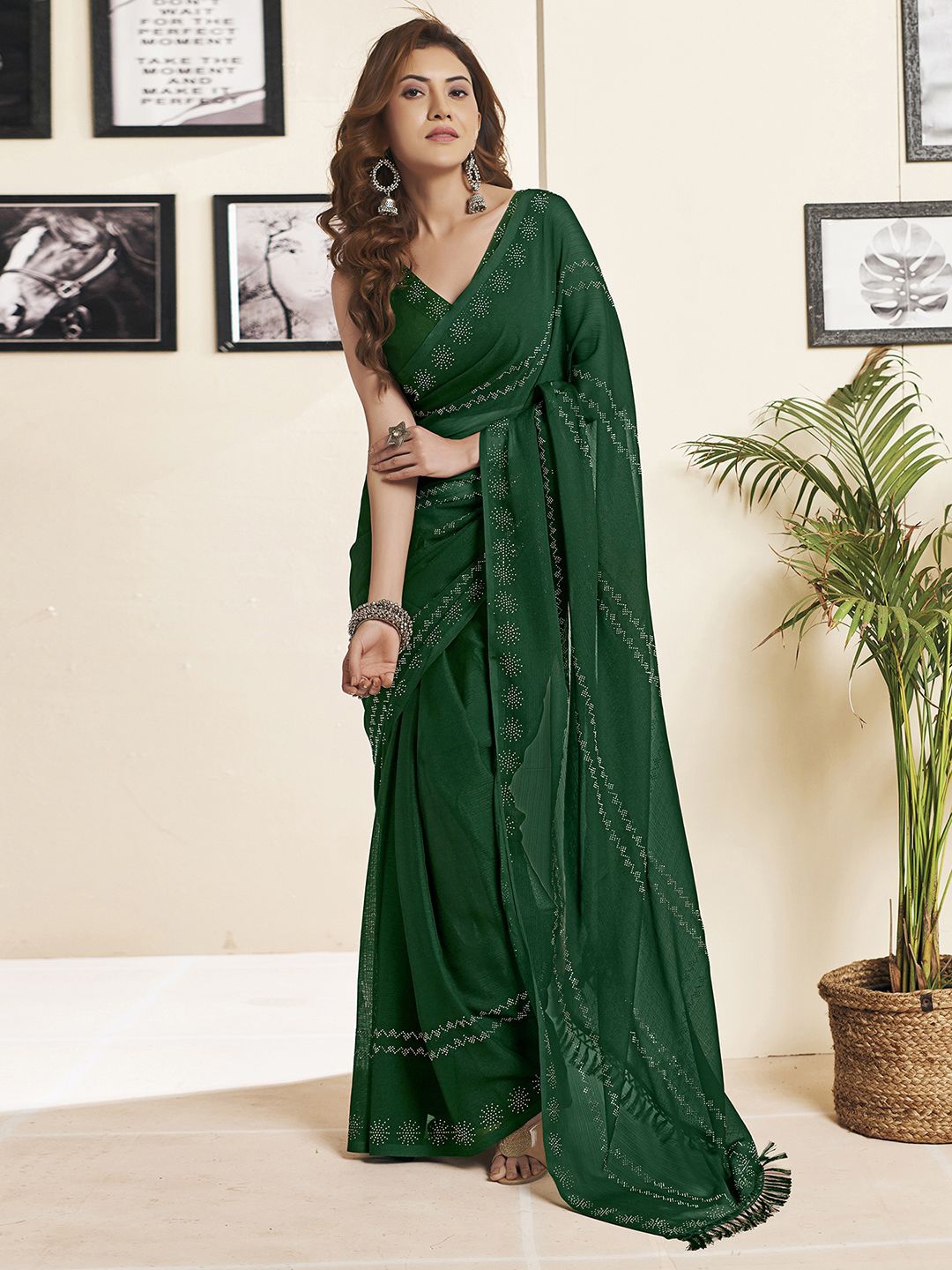 

KALINI Stone Embellished Pure Georgette Tassle Saree, Green