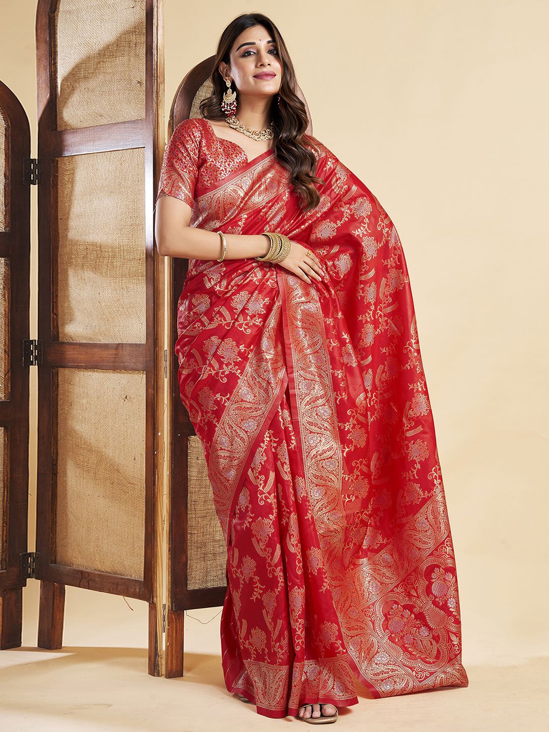 

KALINI Woven Design Ethnic Motifs Zari Banarasi Saree, Red