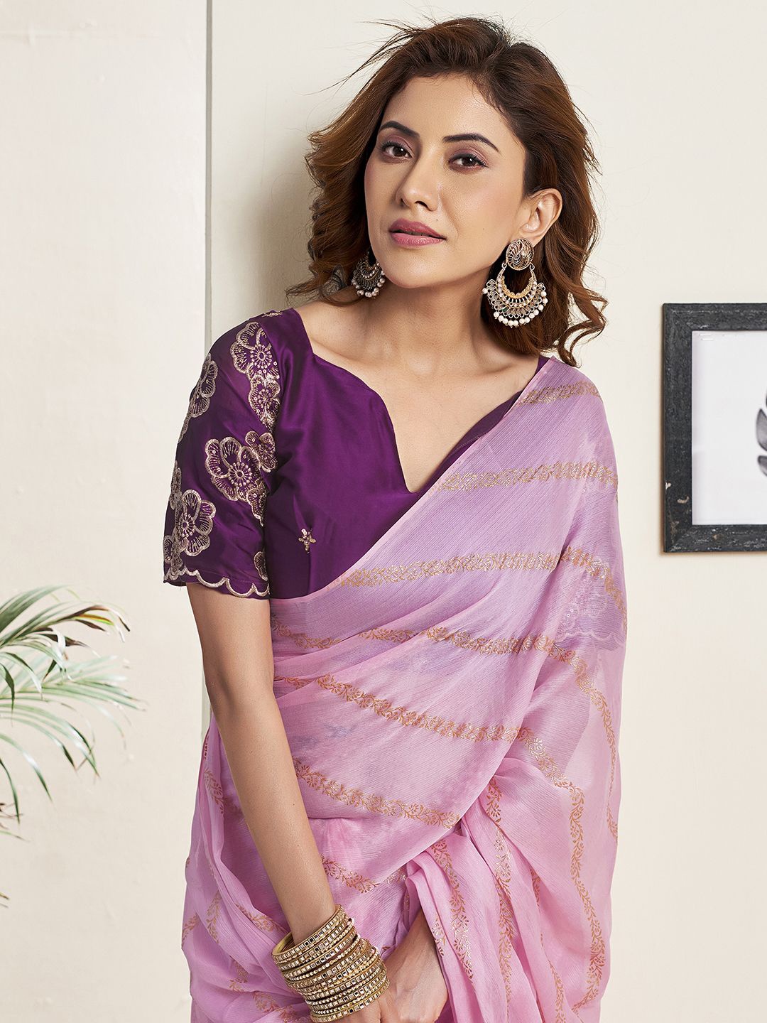 

KALINI Printed Pure Chiffon Saree With Blouse Piece, Pink