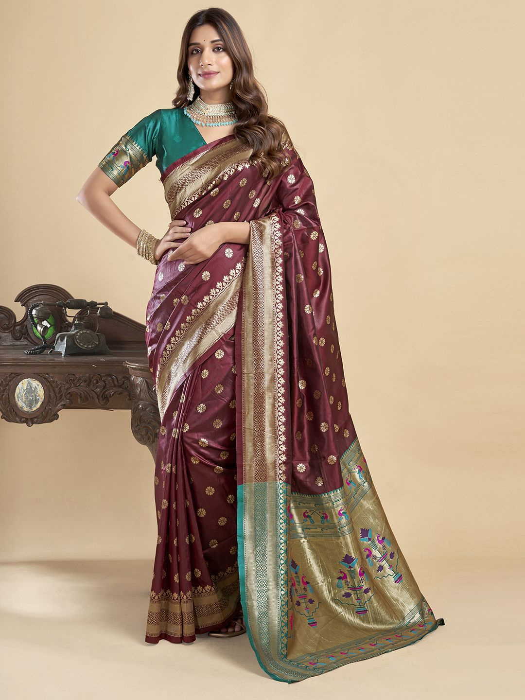 

KALINI Woven Design Zari Banarasi Saree, Brown