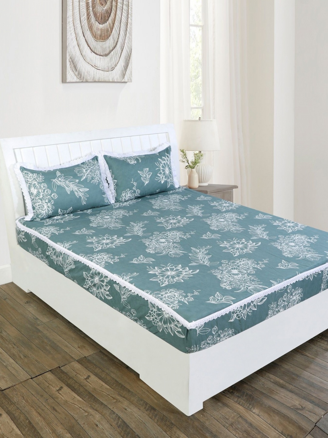 

RD TREND Green & White Floral 210 TC Cotton Fitted King Bedsheet With 2 Pillow Covers