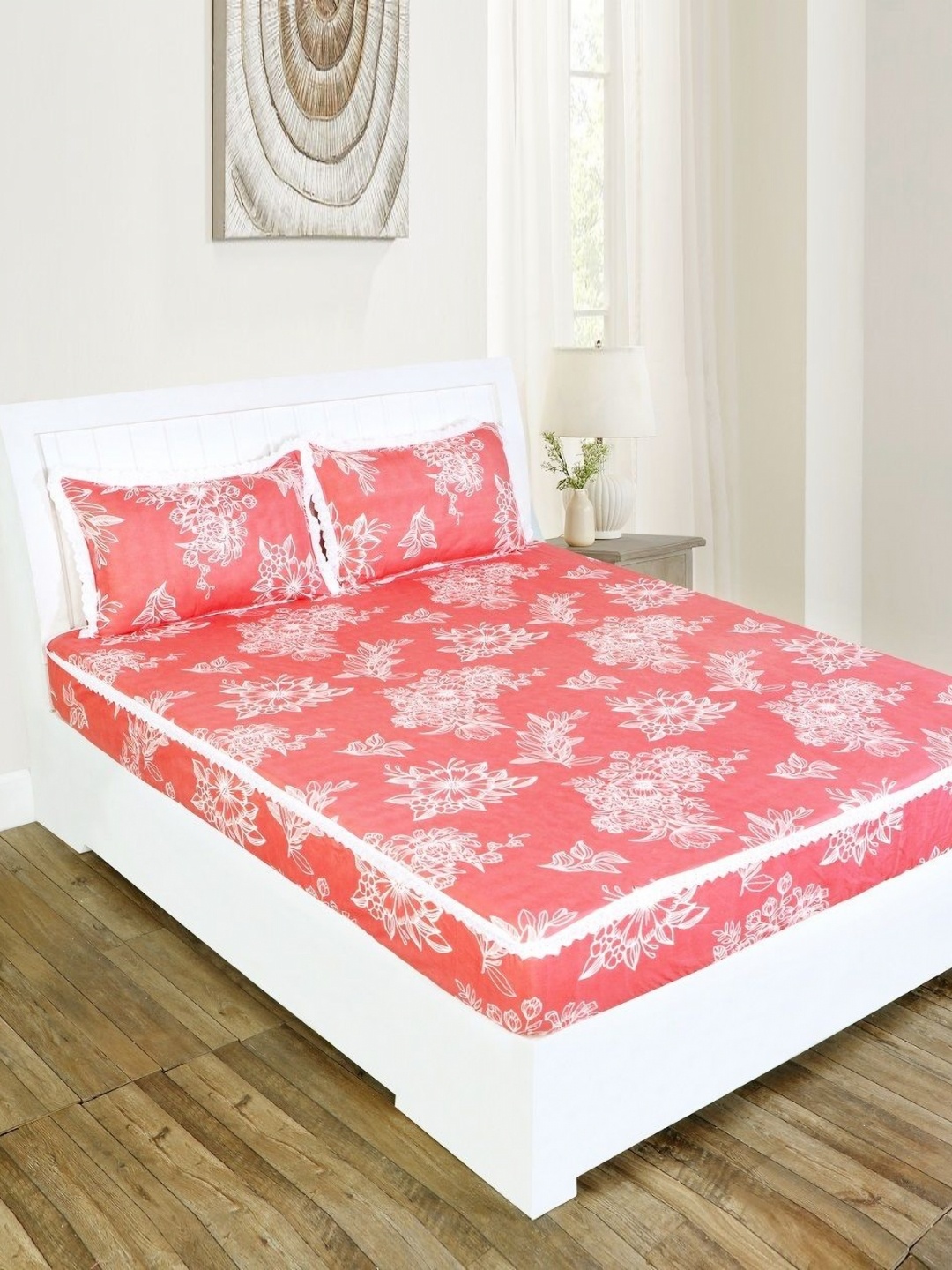 

RD TREND Peach & White Floral 210 TC Cotton Fitted King Bedsheet & 2 Pillow Covers