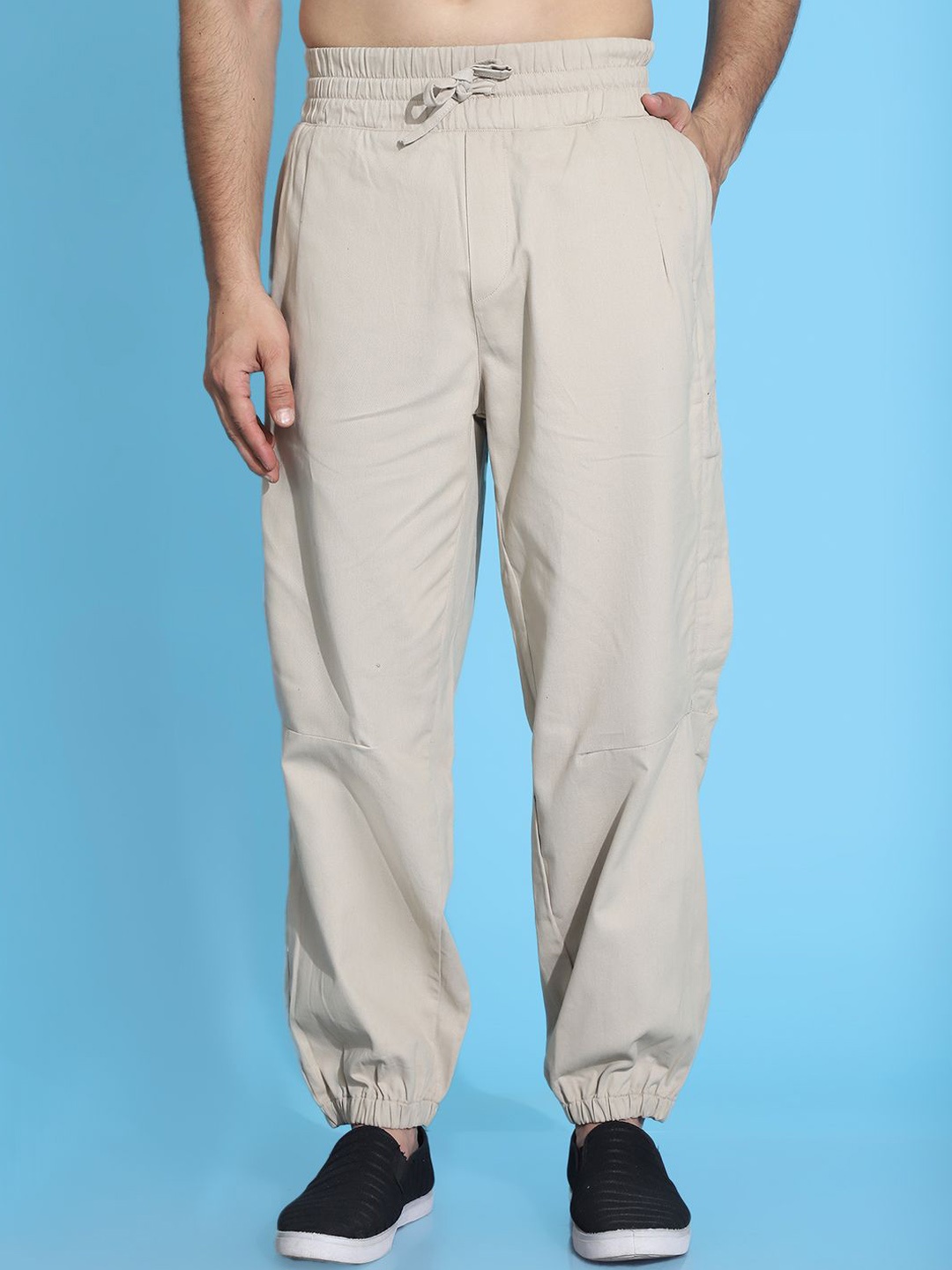 

TAG 7 Men Relaxed Loose Fit High-Rise Joggers, Cream