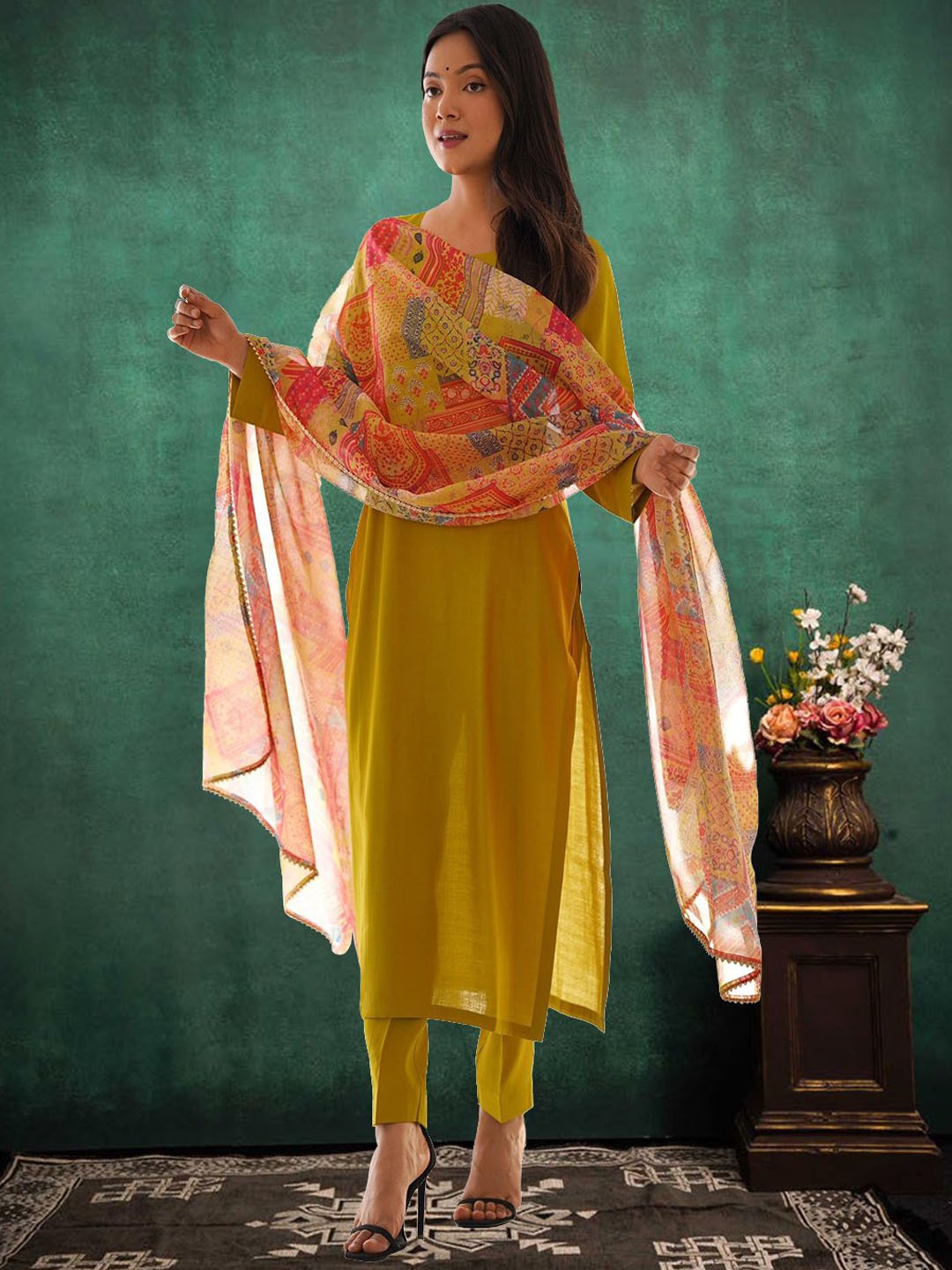

FORKEY Sweetheart Neck Straight Kurta With Trousers & Dupatta, Mustard