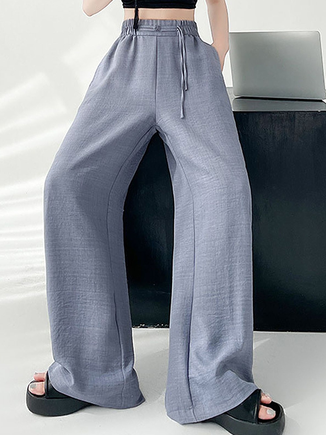

LULU & SKY Women High-Rise Wide Leg Trousers, Blue