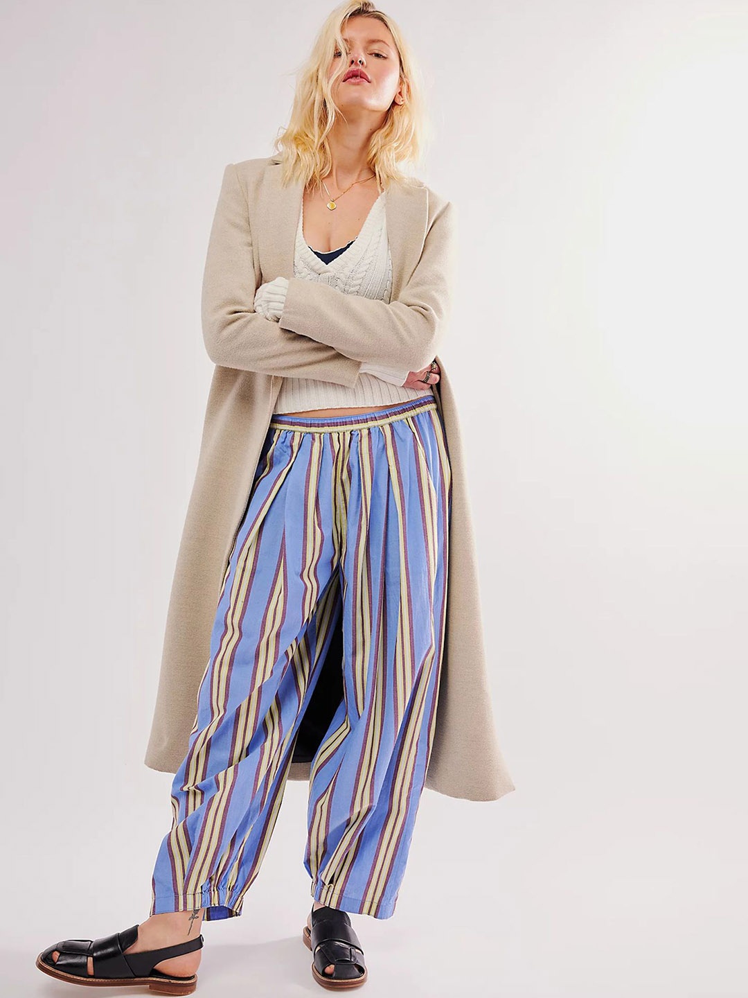 

LULU & SKY Women Striped Tapered Fit Low-Rise Trousers, Purple