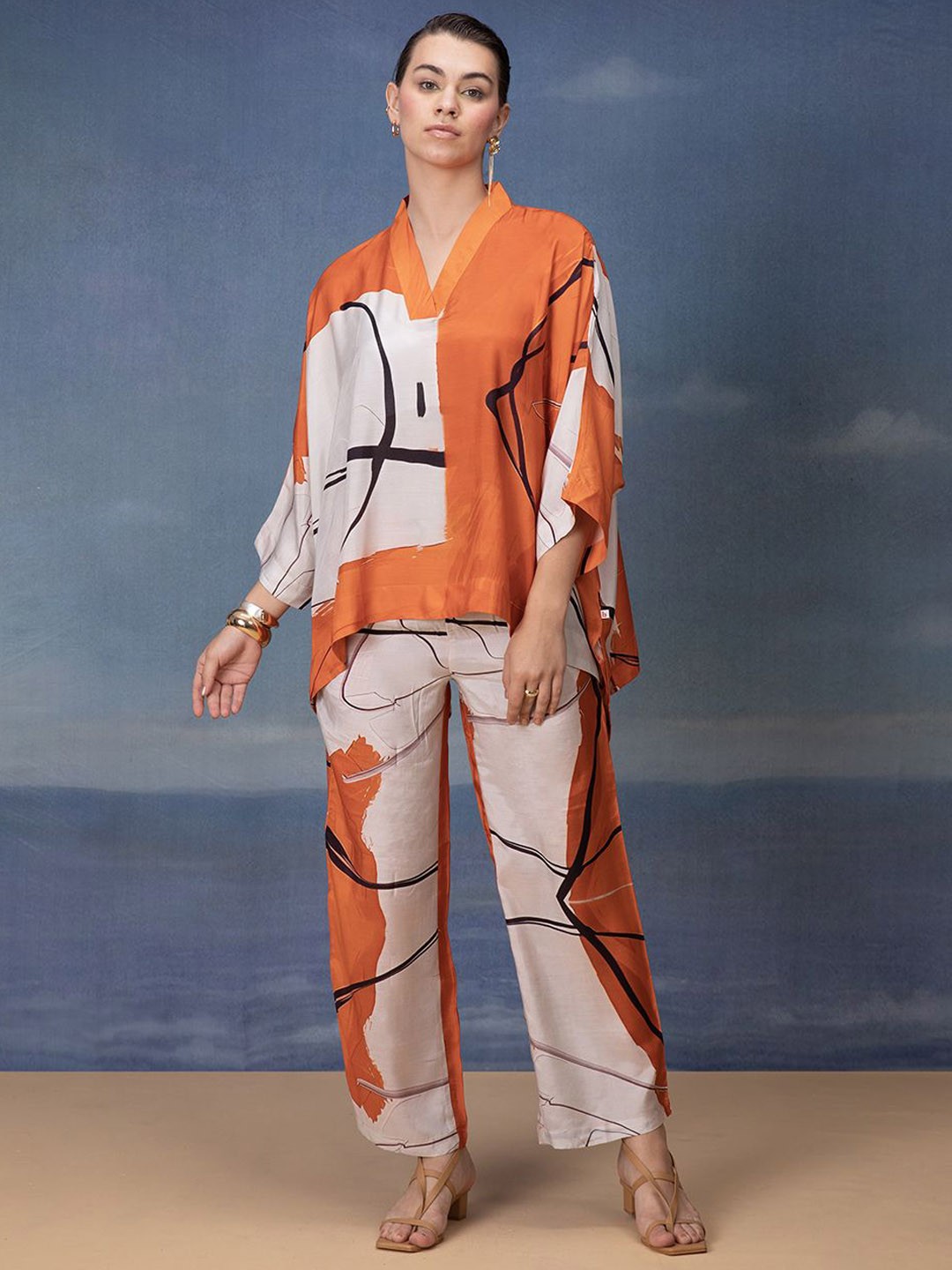 

Bannos Swagger Printed Top With Trousers, Orange