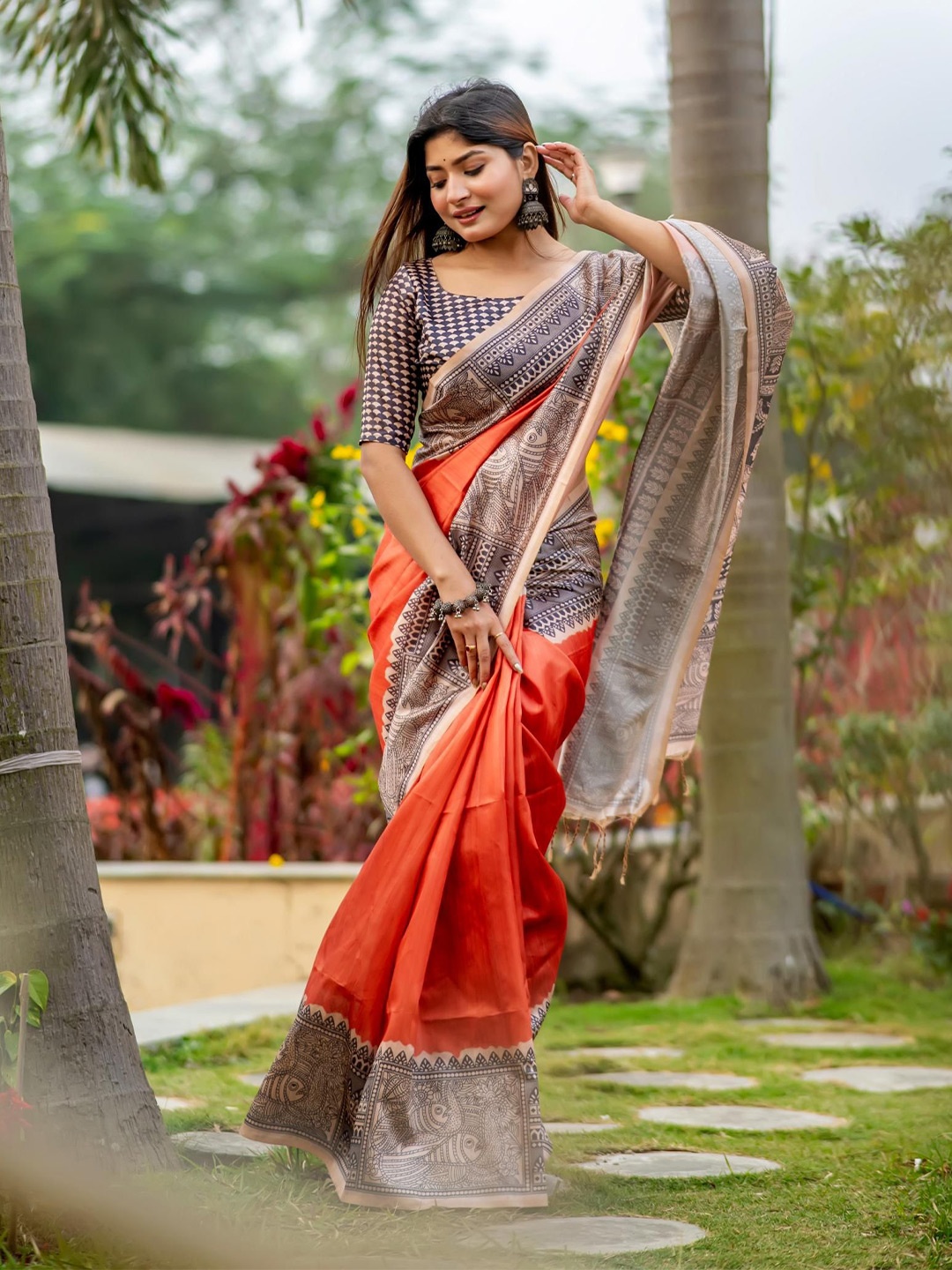 

Kandora Pure Silk Tussar Saree, Maroon