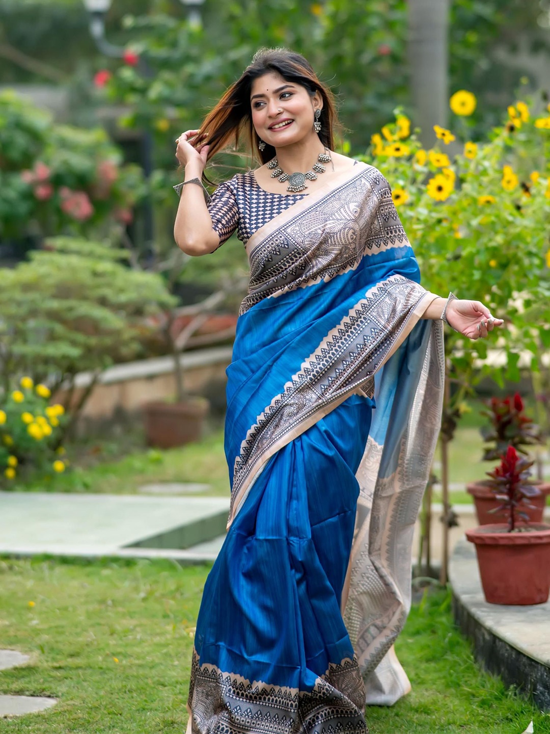 

Kandora Ethnic Motifs Pure Silk Tussar Saree, Blue