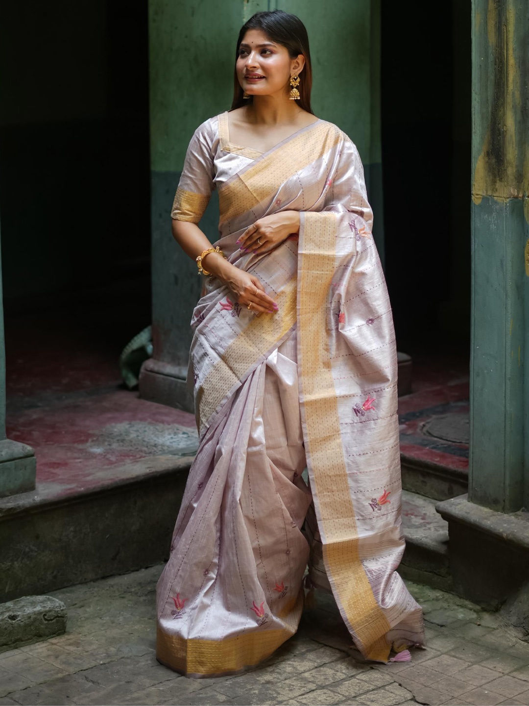

Kandora Kantha work Pure Silk Tussar Saree, Lavender