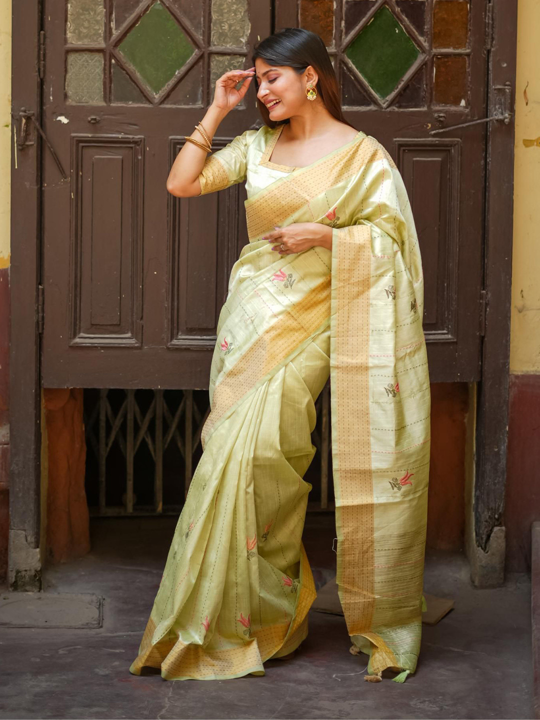 

Kandora Kantha work Pure Silk Tussar Saree, Green