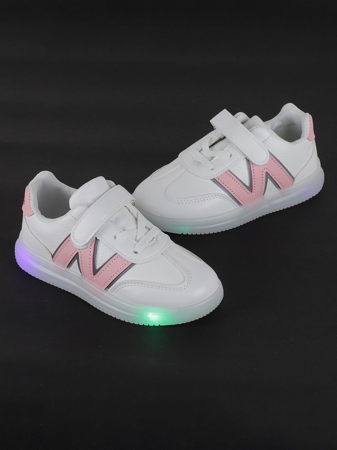 

BAESD Kids Colourblocked Round Toe Sneakers, Pink