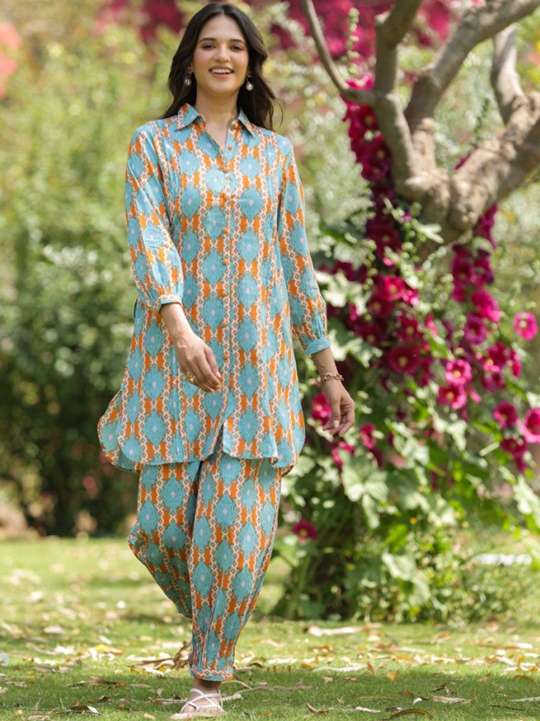 

SAVI Printed Pure Cotton Shirt Collar Tunic With Salwar, Blue