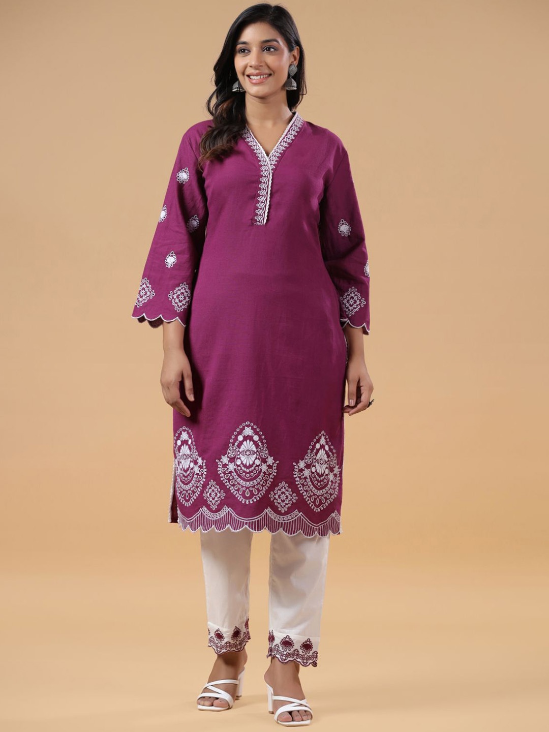 

SAVI Floral Embroidered V-Neck Pure Cotton Straight Kurta with Trousers, Purple