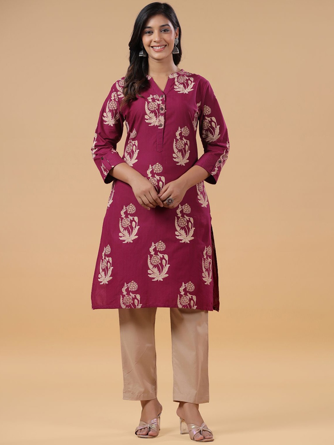 

SAVI Floral Printed Mandarin Collar Pure Cotton Straight Kurta with Trousers, Magenta