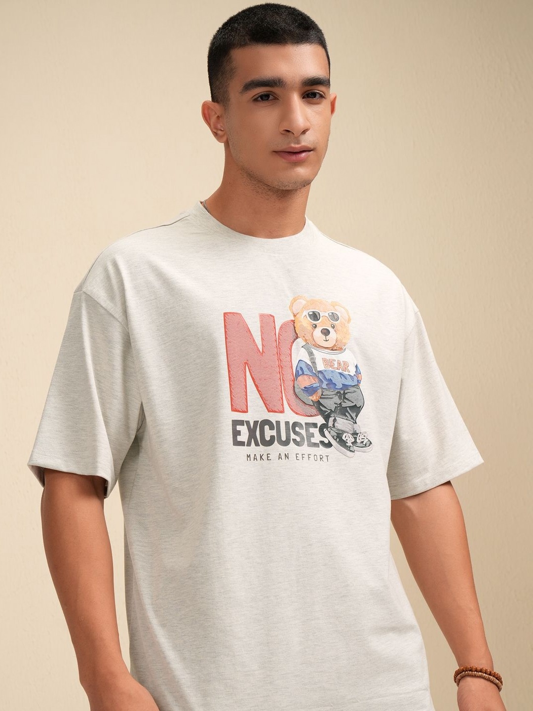 

HIGHLANDER Men Typography Printed cotton Applique T-shirt, Grey