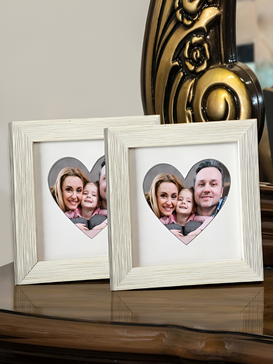 

Art Street White 2 Pieces Wooden Table Photo Frames