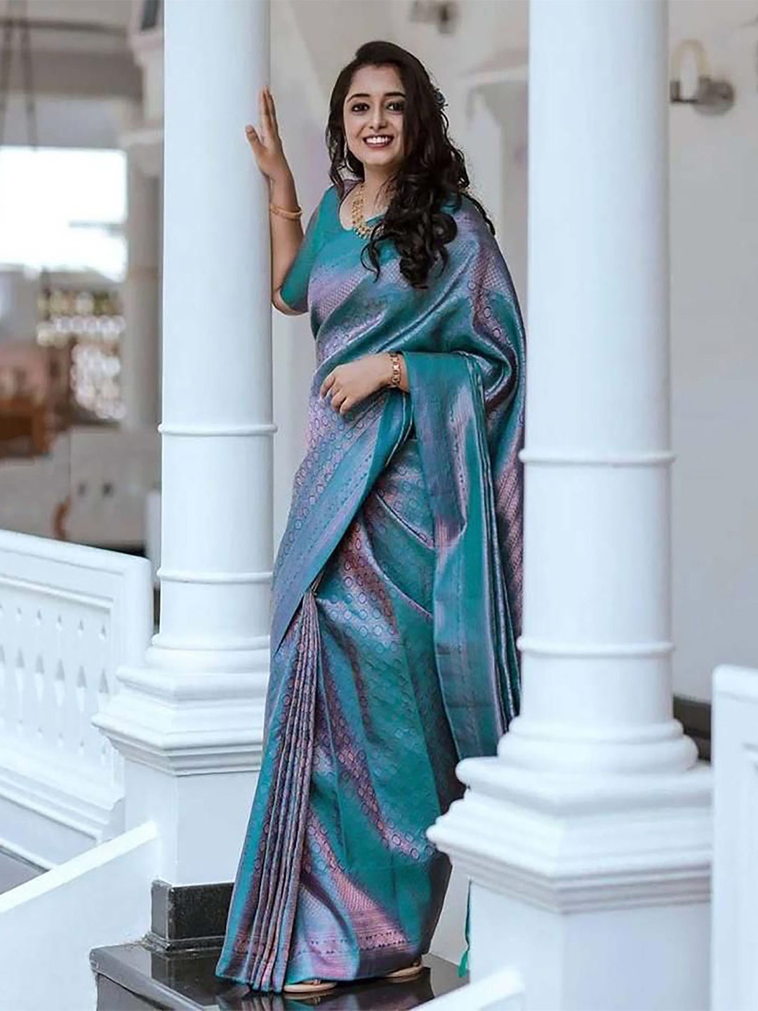 

BerMondsey Woven Design Banarasi Saree, Teal