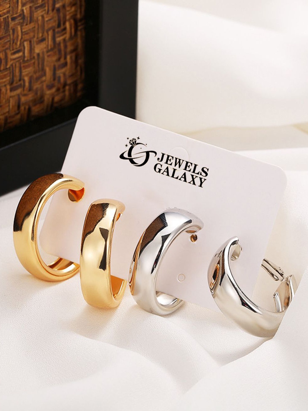 

Jewels Galaxy Gold-Plated Contemporary Hoop Earrings