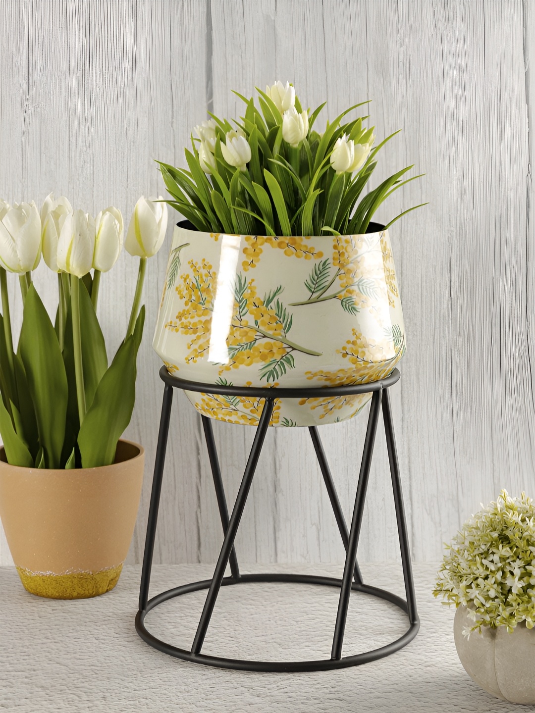 Metalsmith Beige & Yellow Floral Printed Planter With Holder