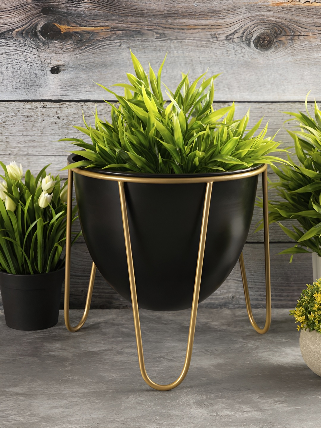 

Metalsmith Black Metal Planter With Holder