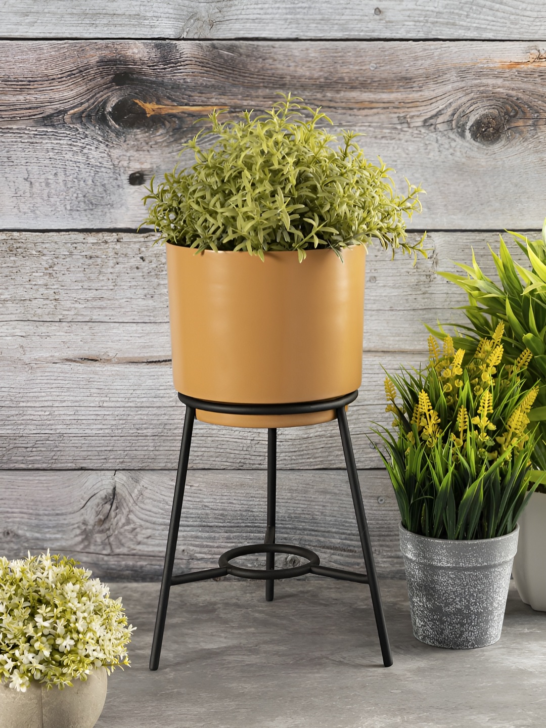

Metalsmith Brown & Black Planter With Stand