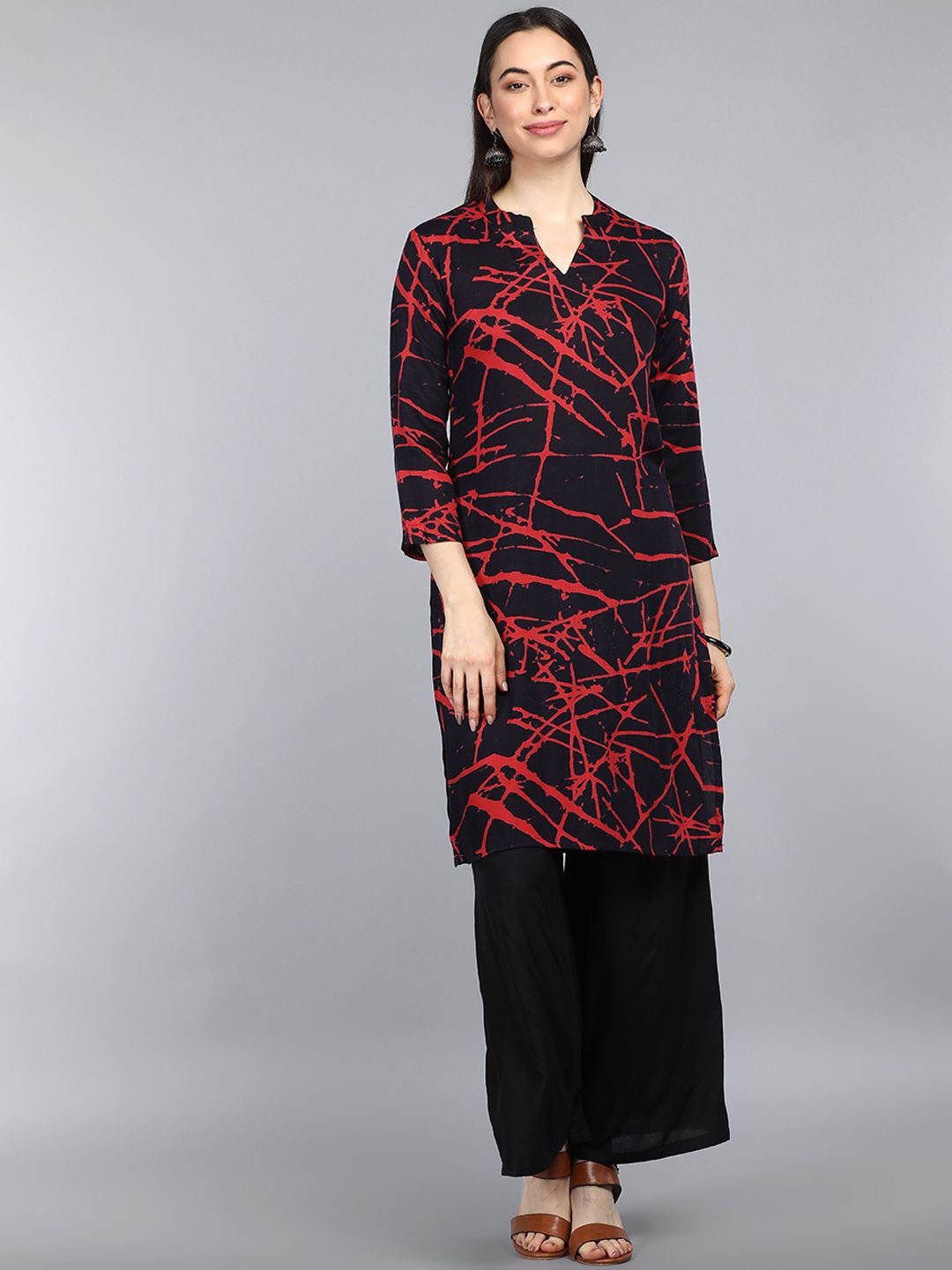 

KALINI Abstract Printed Mandarin Collar Straight Kurta, Black