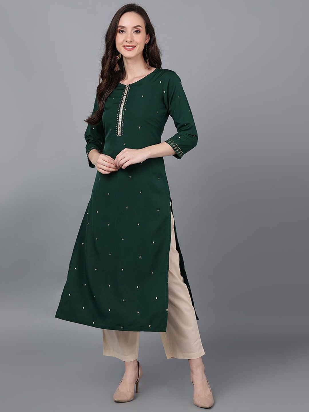 

KALINI Geometric Embroidered Round Neck Silk Straight Kurta, Green