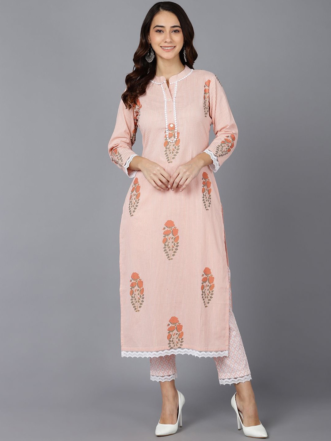 

KALINI Ethnic Motifs Printed Mandarin Collar Cotton Gotta Patti Straight Kurta, Pink