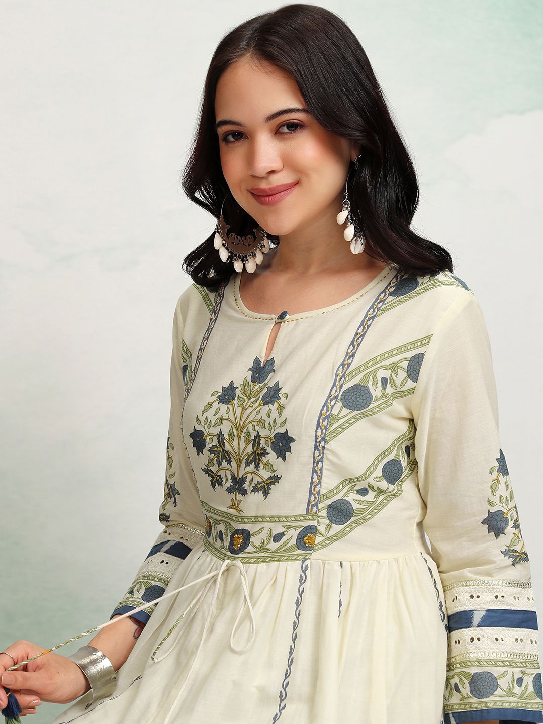 

Vishudh White Floral Printed Keyhole Neck Pure Cotton Anarkali Kurta with Trousers