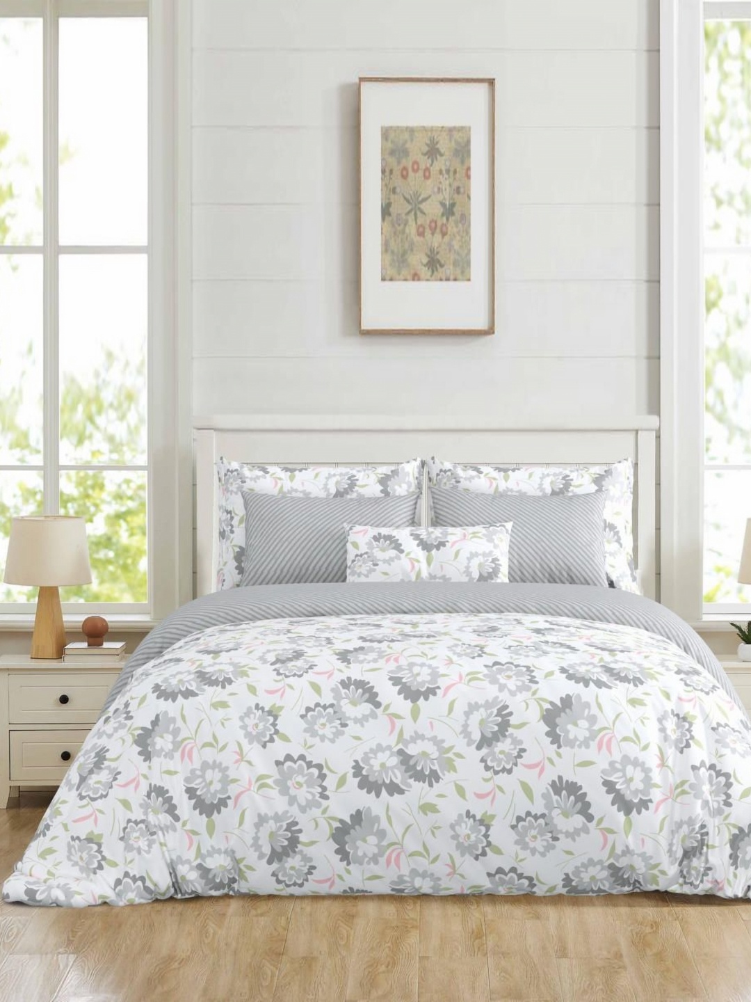 

Salona Bichona Grey & White Floral Printed Superfine Double Queen Pure Cotton Bedding Set