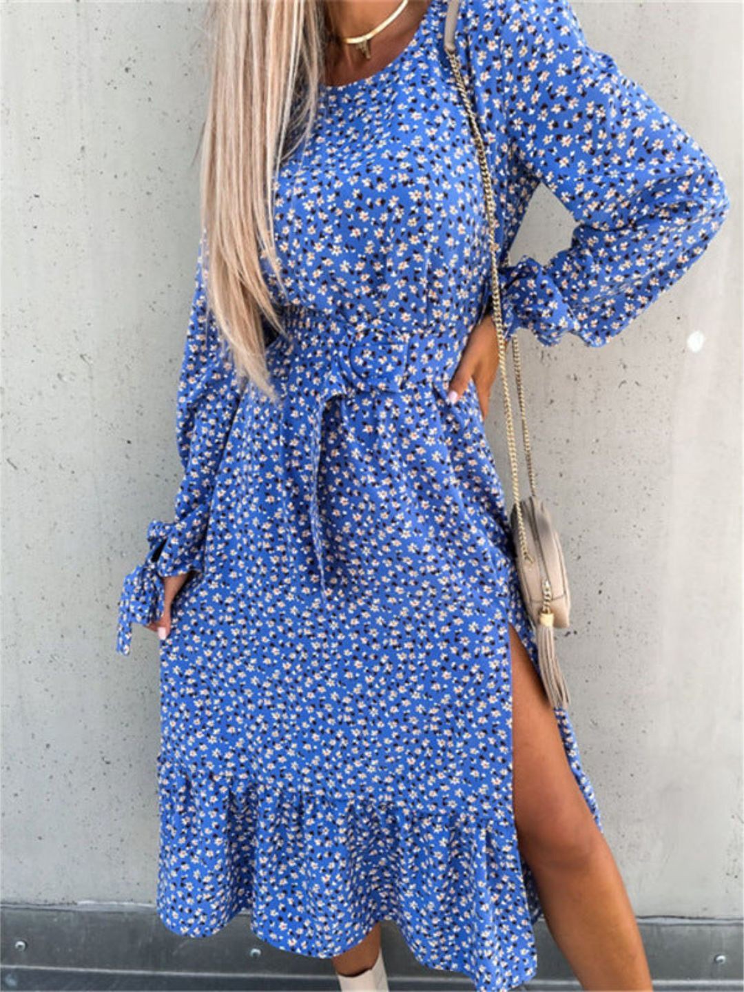

4WRD by Dressberry Cotton Floral Print long-sleeved Fit & Flare Dress, Blue