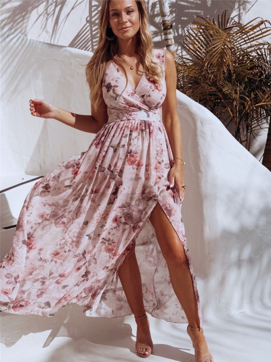 

4WRD by Dressberry Women Floral Print V-Neck Maxi Dress, Pink