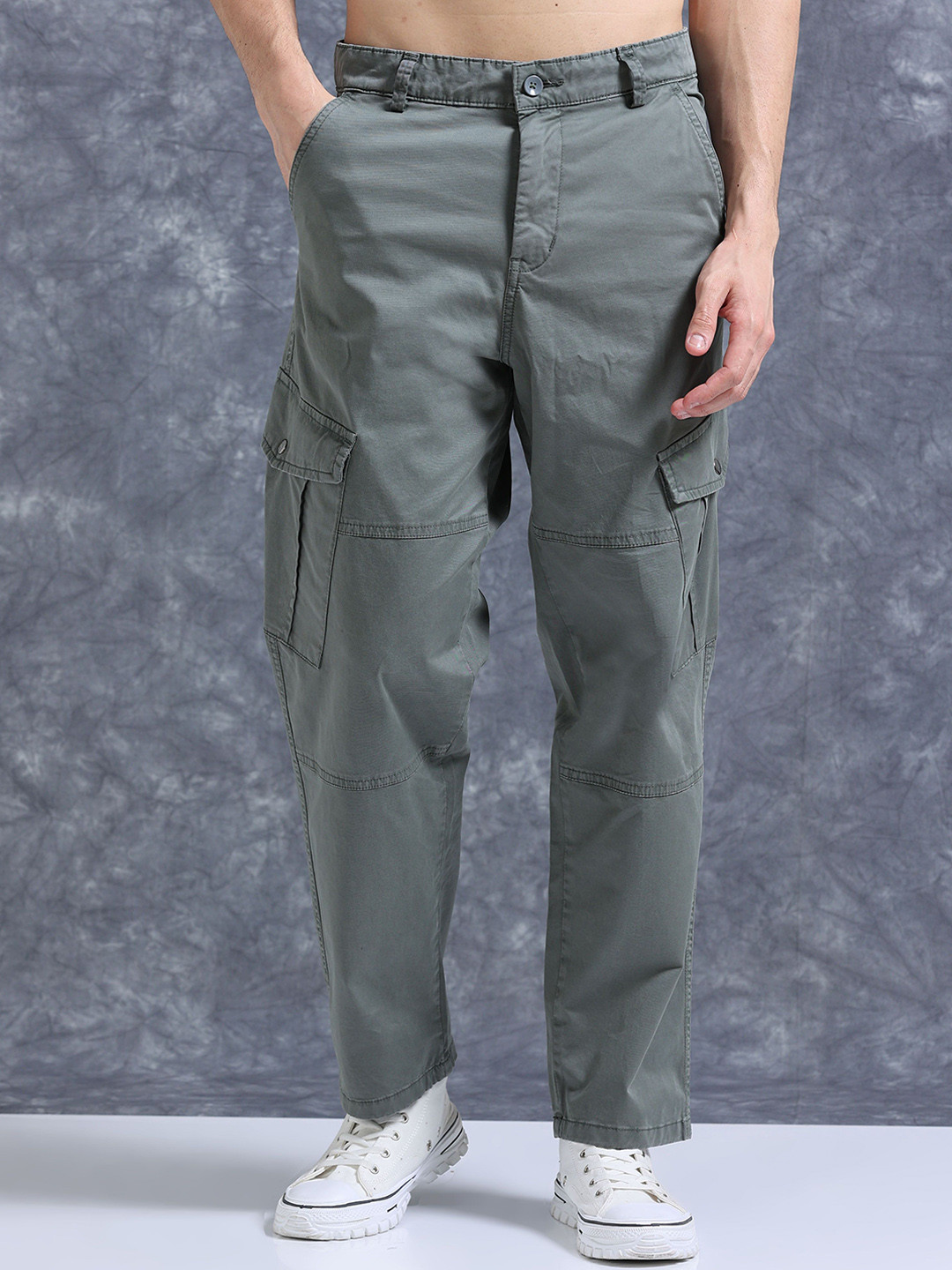 

The Roadster Lifestyle Co Relaxed Fit Cotton Cargo Trousers, Olive