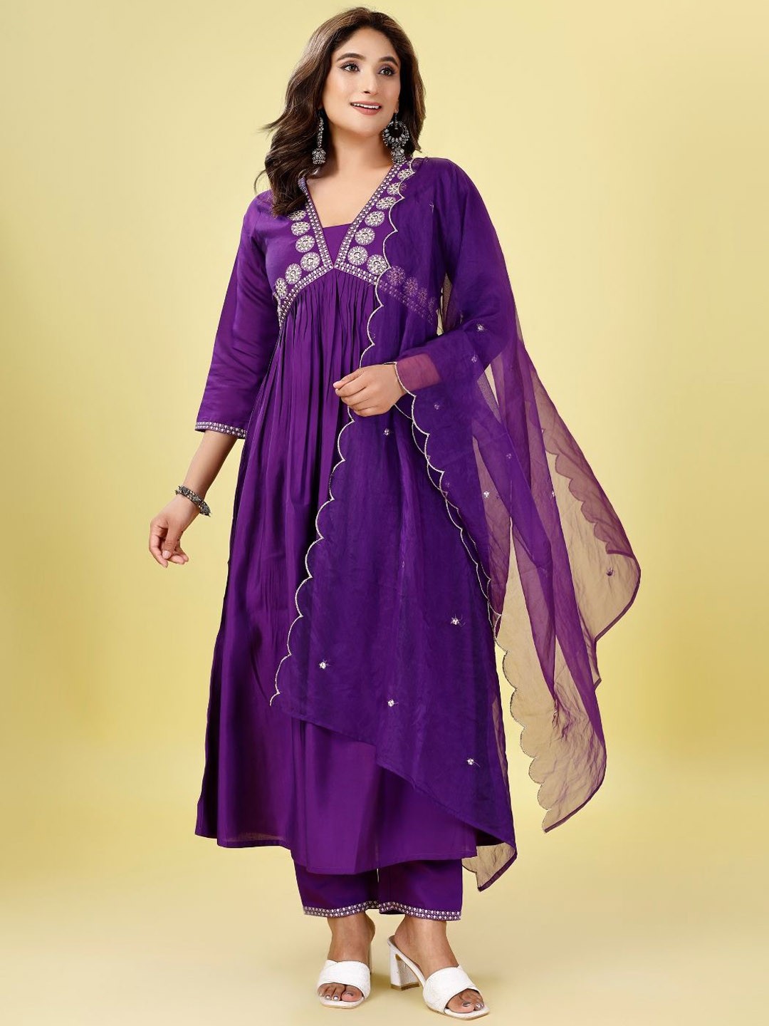

KALINI Ethnic Motifs Embroidered V-Neck Empire Anarkali Kurta With Trousers & Dupatta, Purple