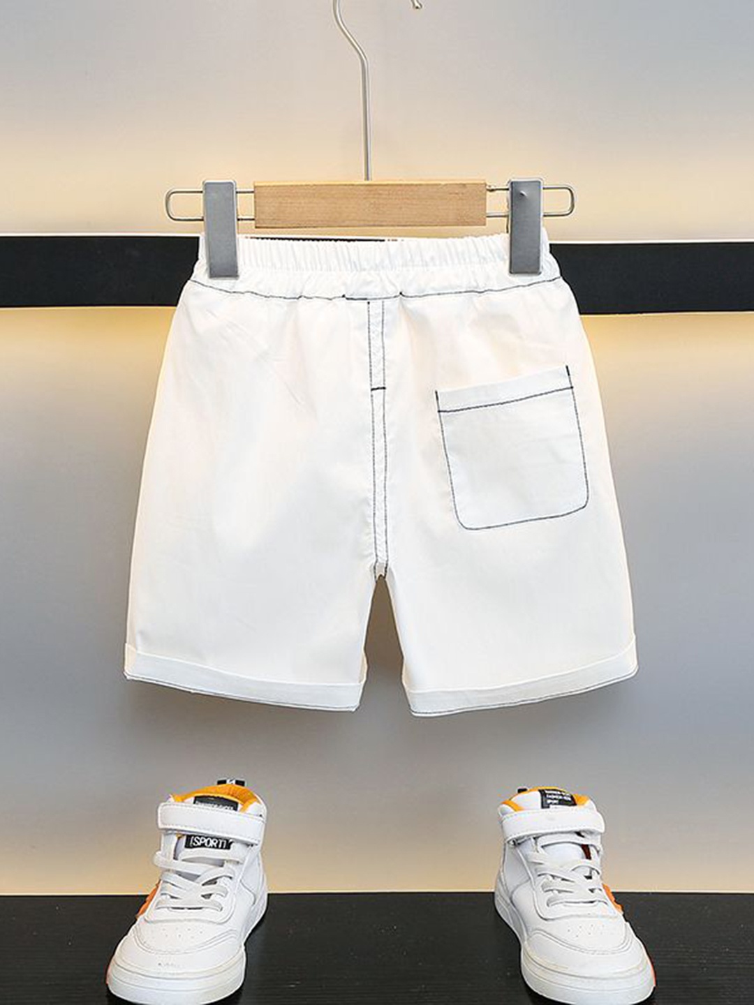 

StyleCast x Revolte Boys White Washed Mid-Rise Denim Shorts