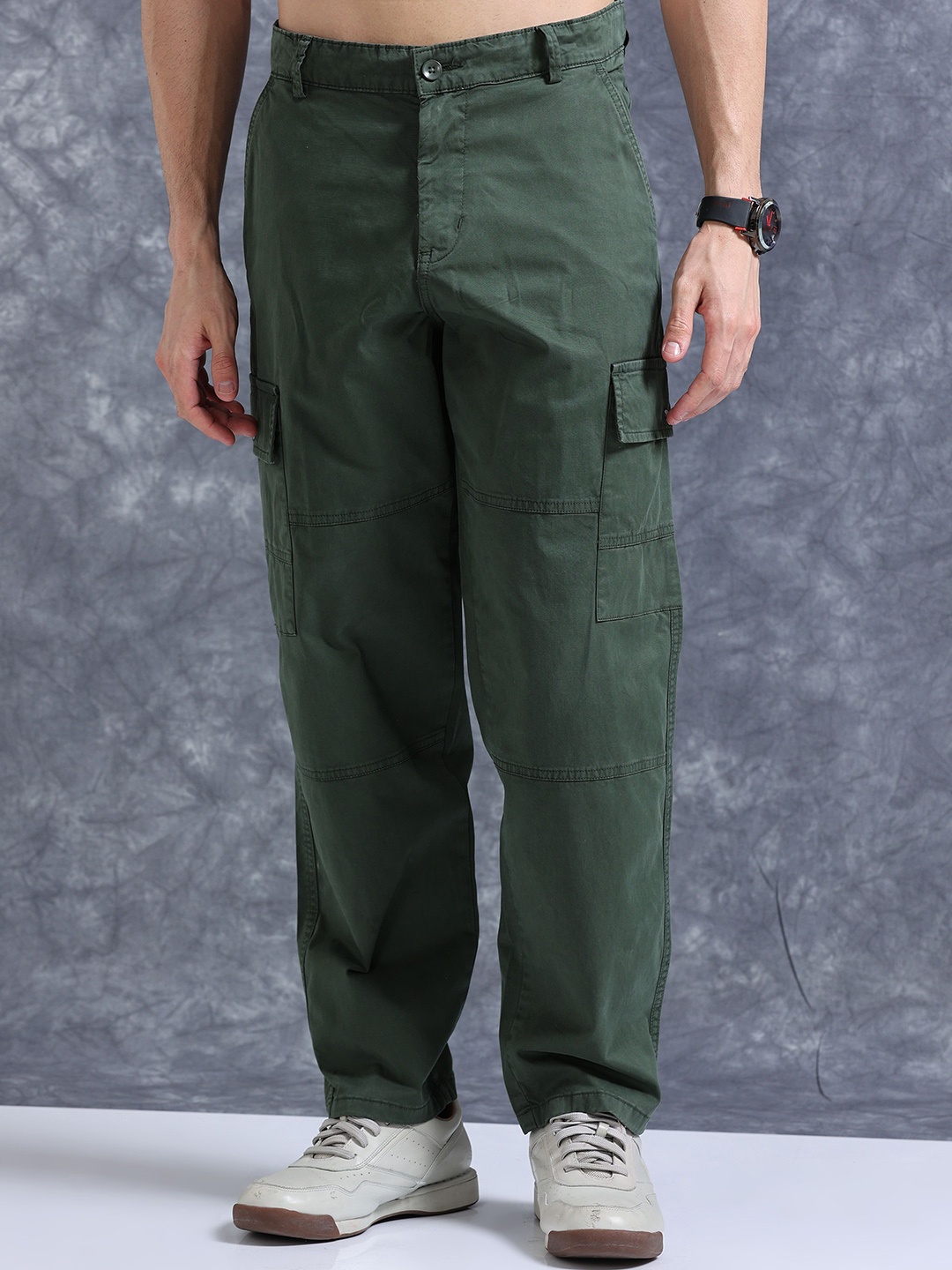 

The Roadster Lifestyle Co Relaxed Fit Cotton Cargo Trousers, Green