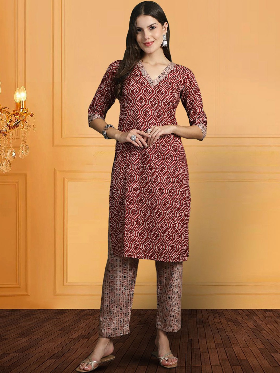 

7Threads Ethnic Motifs Printed Regular Pure Cotton Kurta with Trousers & Dupatta, Maroon