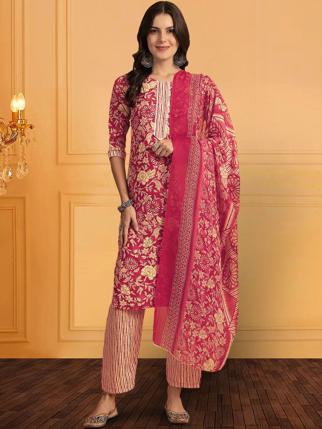 

7Threads Ethnic Motifs Printed Regular Pure Cotton Kurta with Trousers & Dupatta, Pink