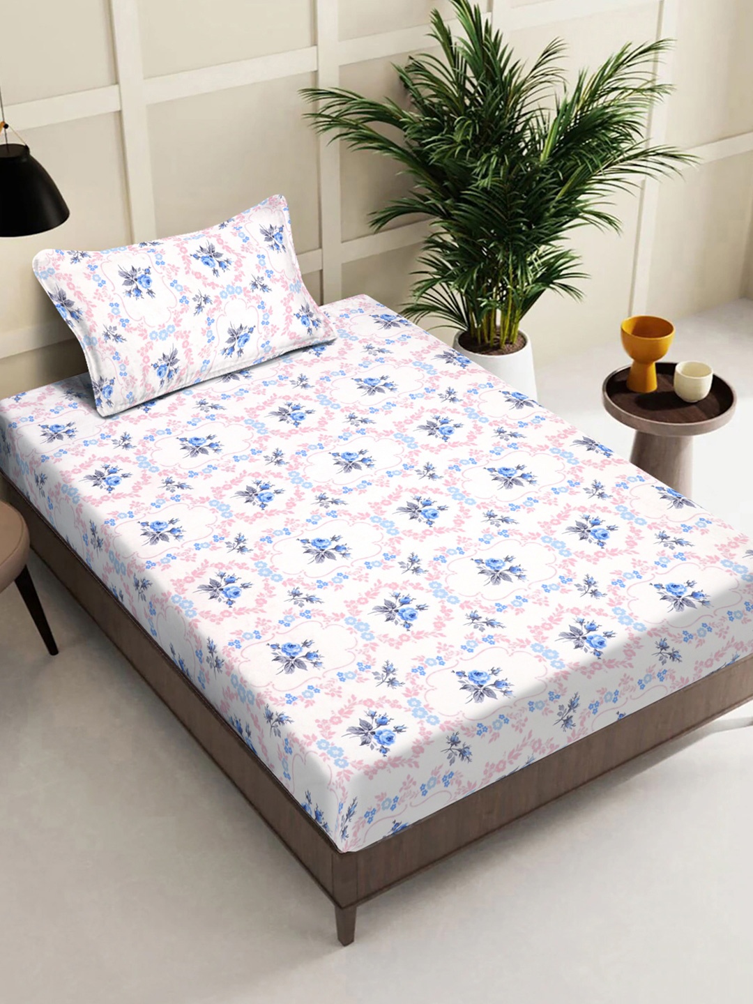 

FABINALIV White & Blue Floral Printed 300 TC Single Bedsheet With 1 Pillow Cover