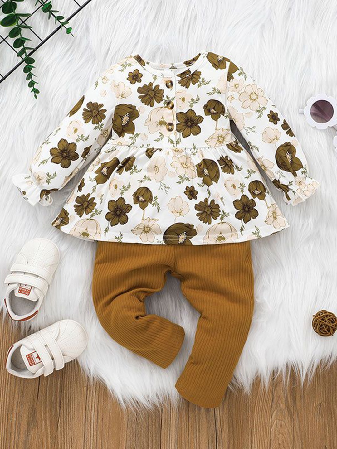 

StyleCast x Revolte Brown Girls Floral Printed Top With Trousers