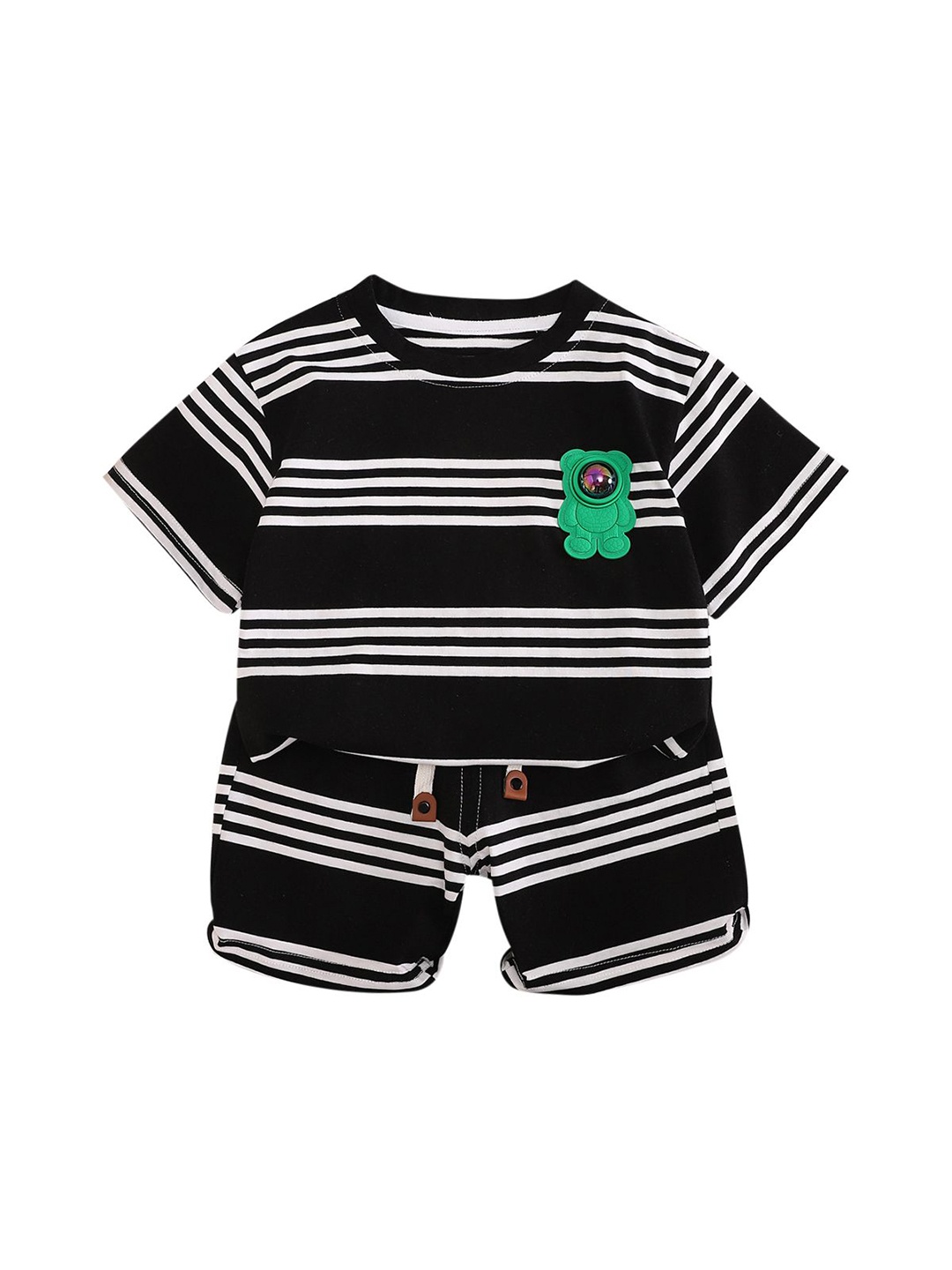 

StyleCast x Revolte Boys Black & White Striped T-shirt With Shorts