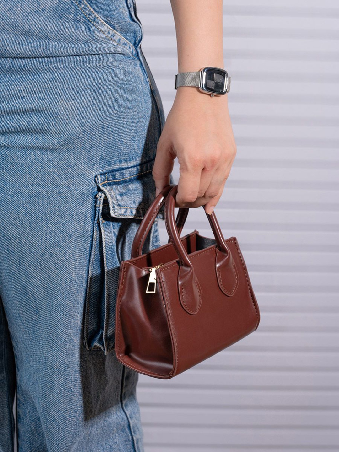 

Styli Structured Handheld Bag, Brown