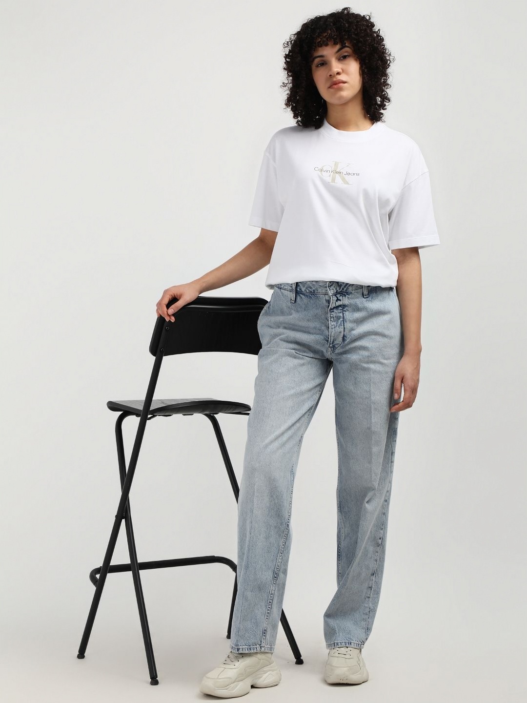 

Calvin Klein Jeans Women Printed Round Neck Cotton Relaxed Fit T-Shirt, White
