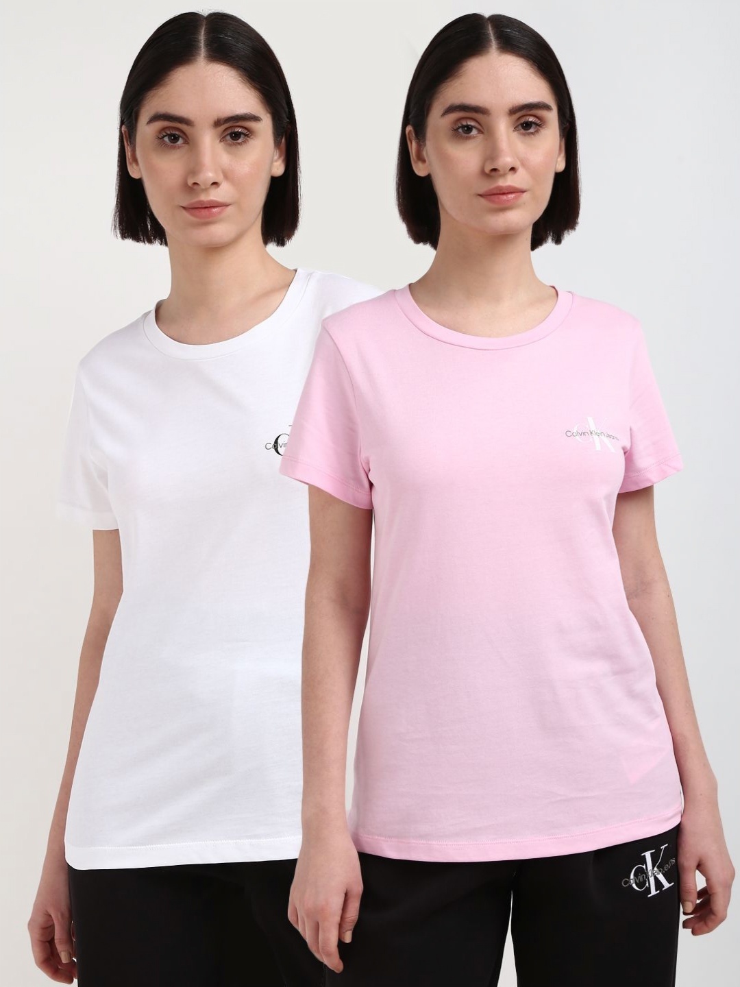 

Calvin Klein Jeans Pack Of 2 Women Solid Slim Fit T-shirt, White