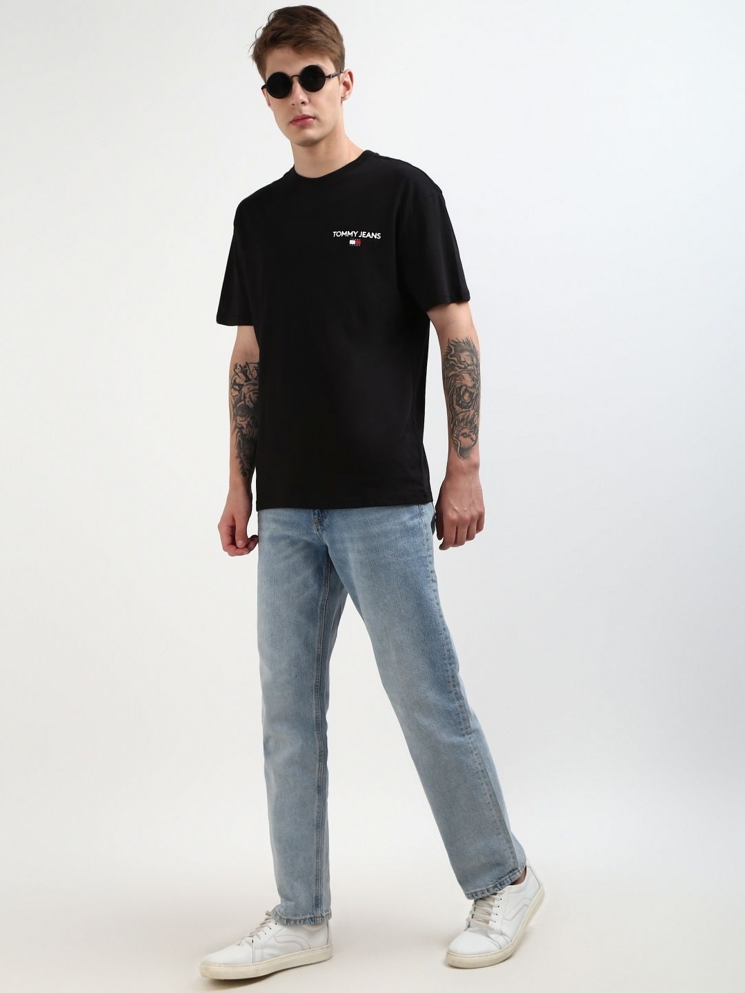 

Tommy Hilfiger Men Embroidered Typography Round Neck Pure Cotton T-shirt, Black