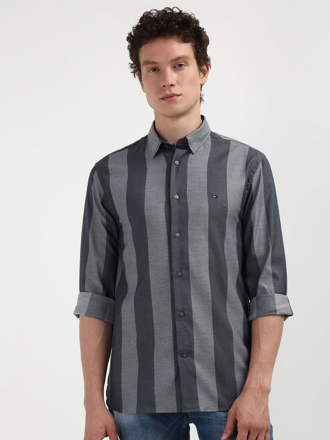 

Tommy Hilfiger Men Opaque Printed Casual Shirt, Grey