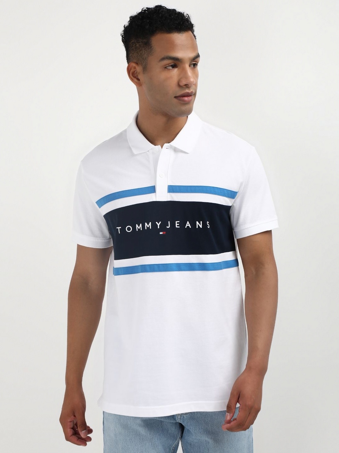

Tommy Hilfiger Men Colourblocked Polo Collar Pure Cotton T-shirt, White